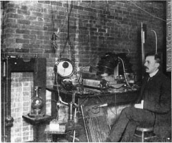 Ernest Rutherford © Musée McCord